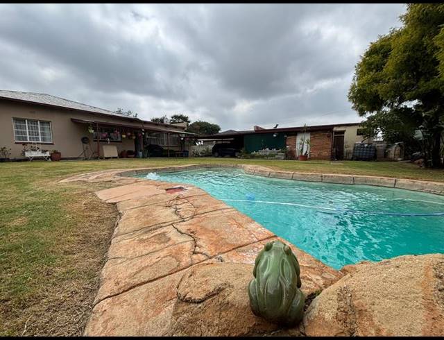 3 BEDROOM HOUSE FOR SALE IN DISCOVERY